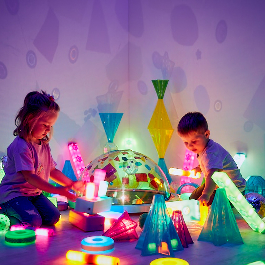 introducing-the-new-early-years-immersive-projector-innovation-hub